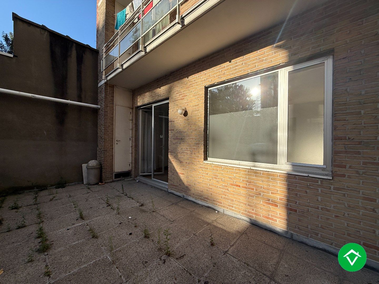 Gelijkvloers appartement met 2 slaapkamers in het centrum van Roeselare foto 10