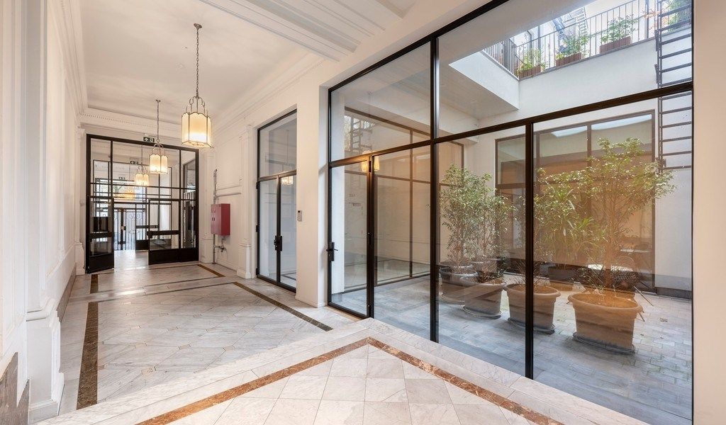 Prestigieuze kantoren te koop aan Frankrijklei in Antwerpen foto 3