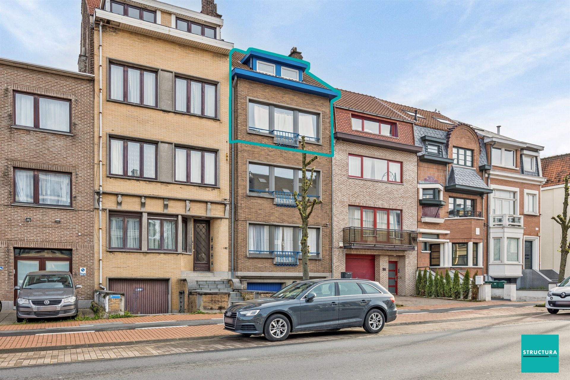 Appartement met ingerichte zolder foto 1