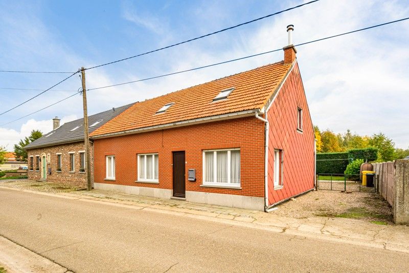 Charmante, te renoveren woning met tuin op 5are foto 23