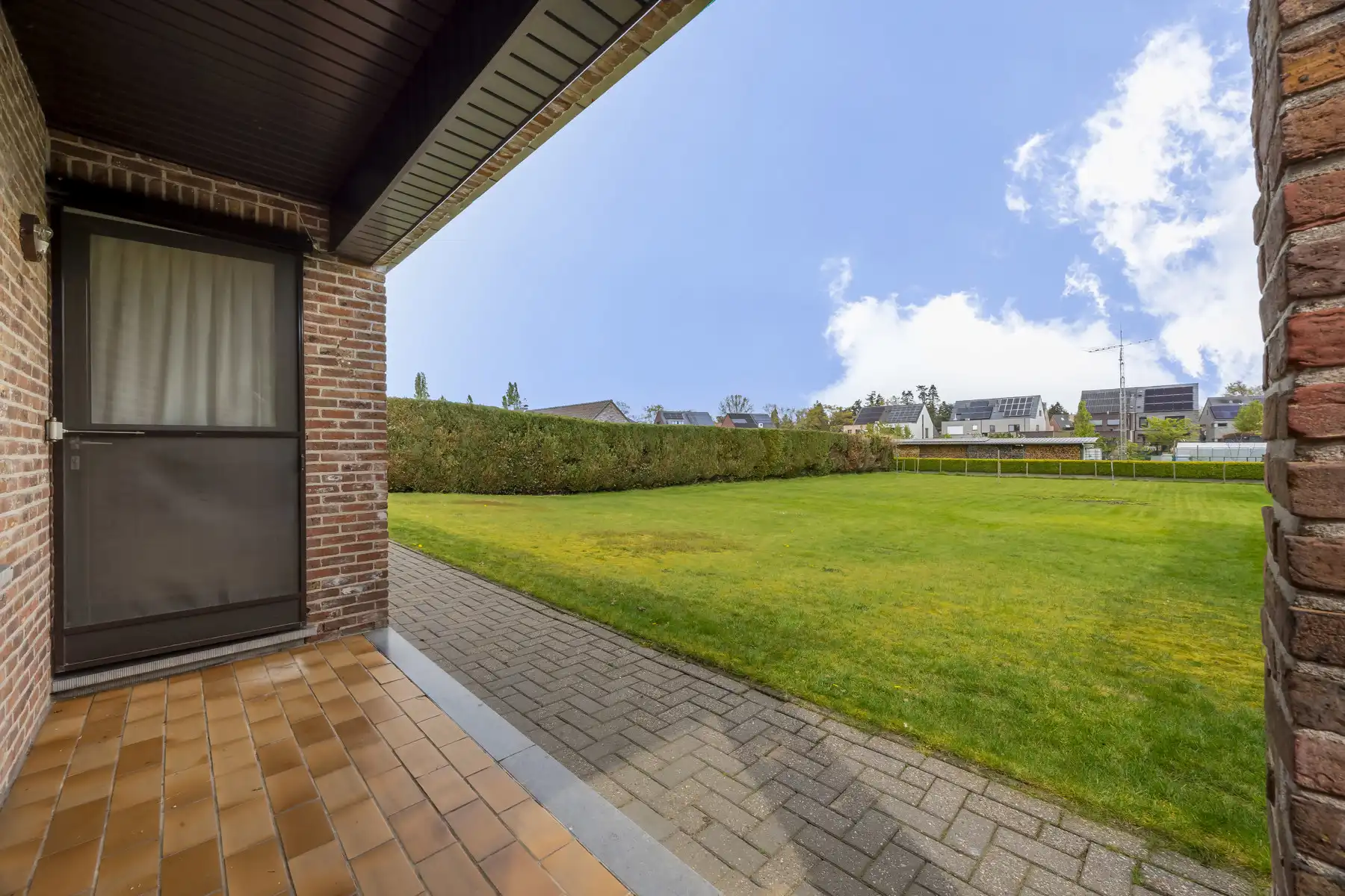 Vrijstaande woning met veel potentieel foto 18