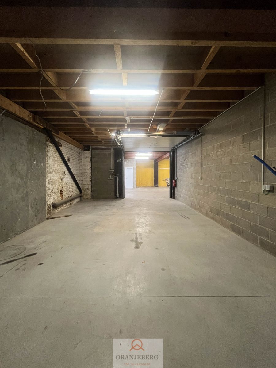 Magazijn (49.7m²) te huur in Gent foto 2