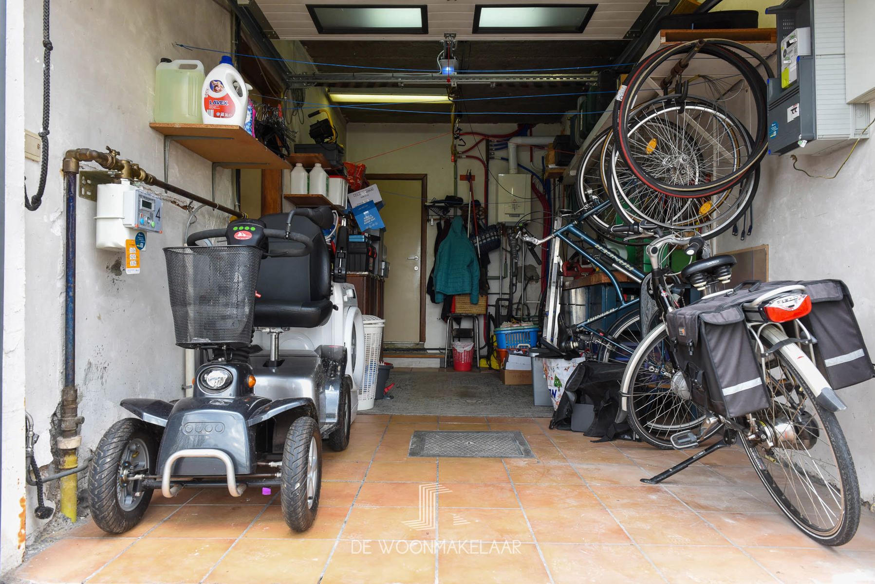 Woning met 3 slaapkamers, garage en zolder met potentieel foto 16