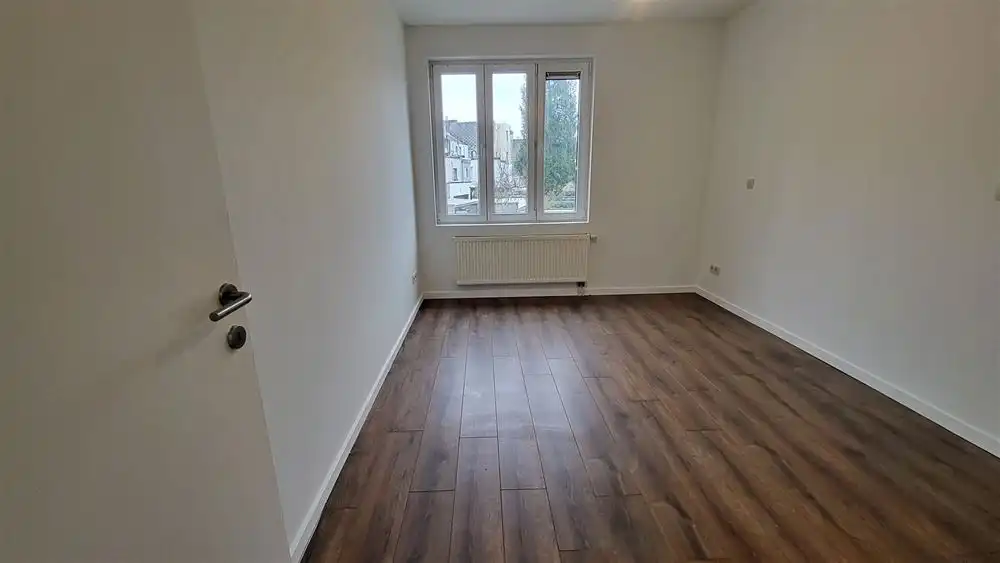 Ruim en opgefrist 2-slpkr appartement foto 6