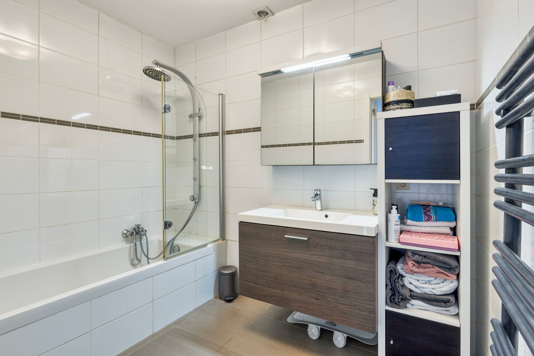 Instapklaar appartement met 3 slaapkamers en terras foto 13