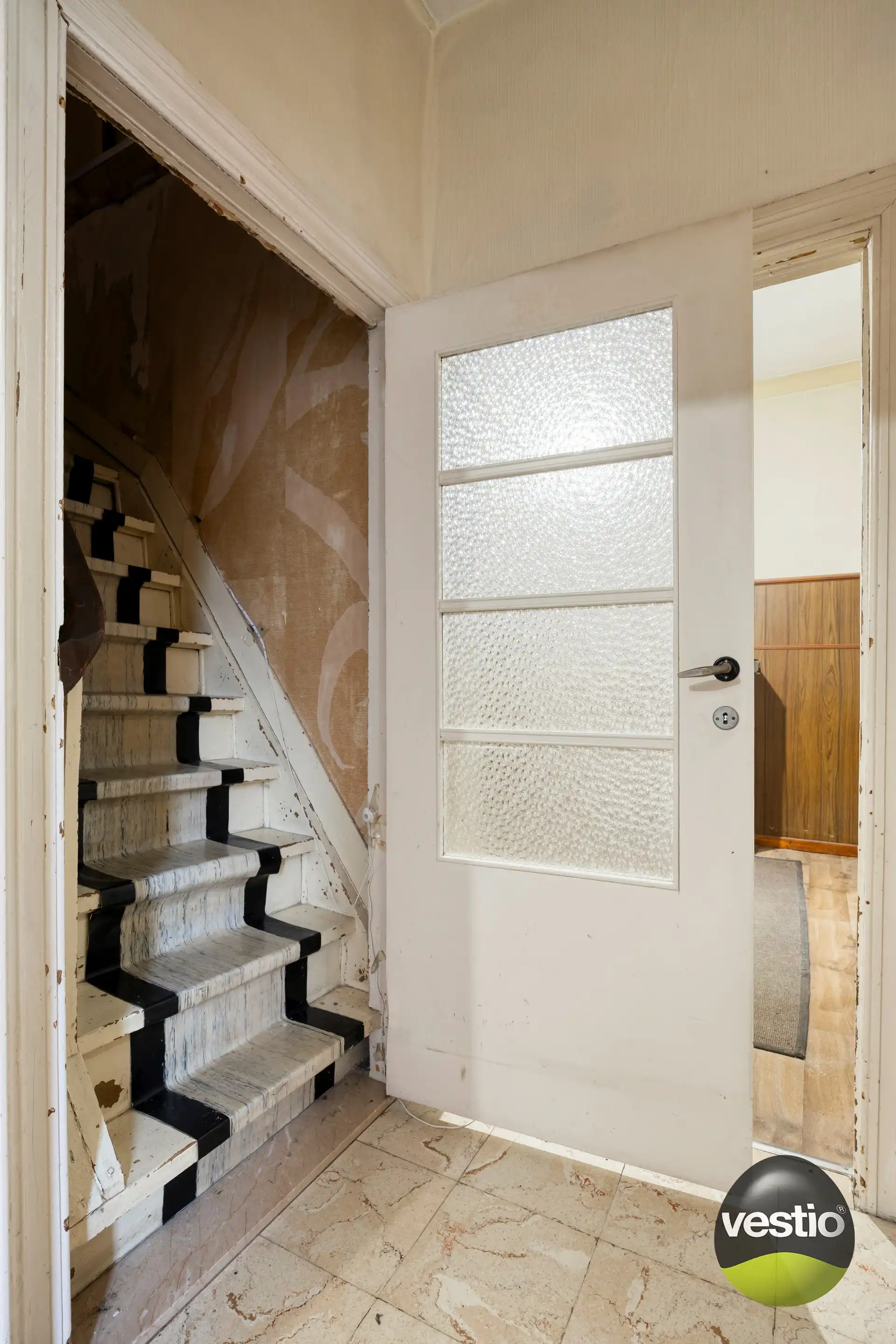 Te renoveren woning met bijgebouwen in het rustige centrum van Bevingen (Sint-Truiden) foto 23