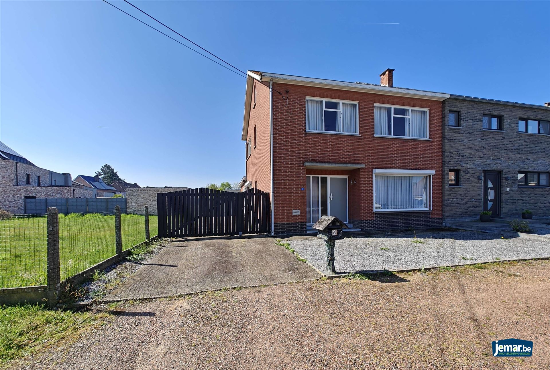 Te renoveren woning met tal van mogelijkheden op een prachtige locatie.  foto 21