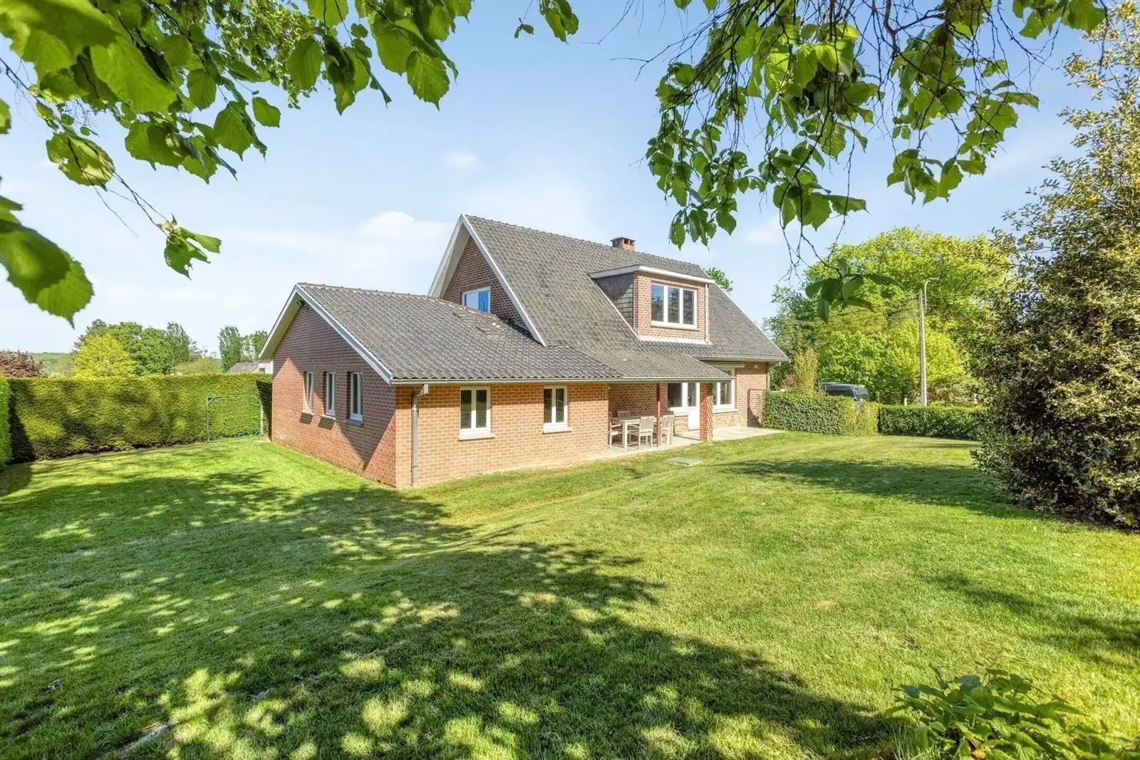 Woning + atelier + weide op een terrein van 59a79ca foto 15