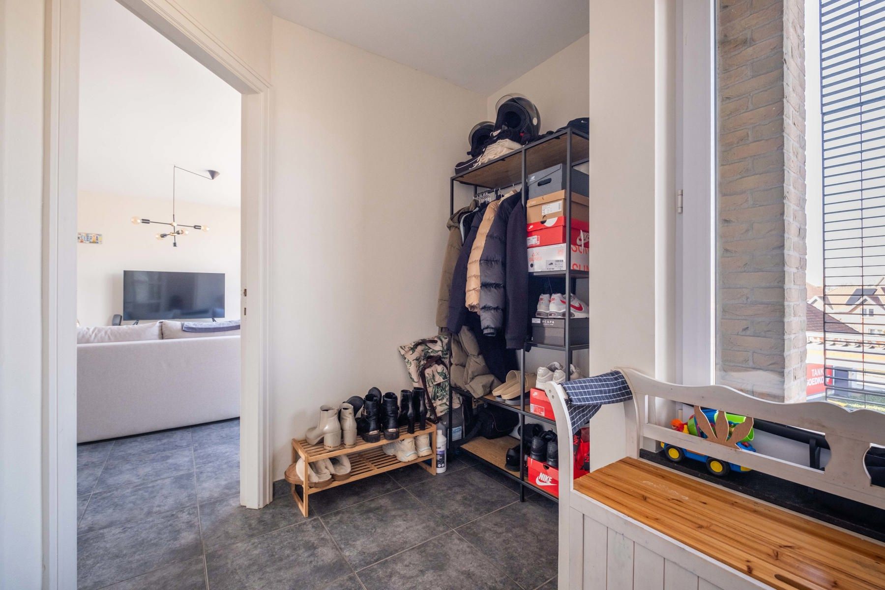 Lichtrijk doorloopappartement te Sint-Andries foto 14