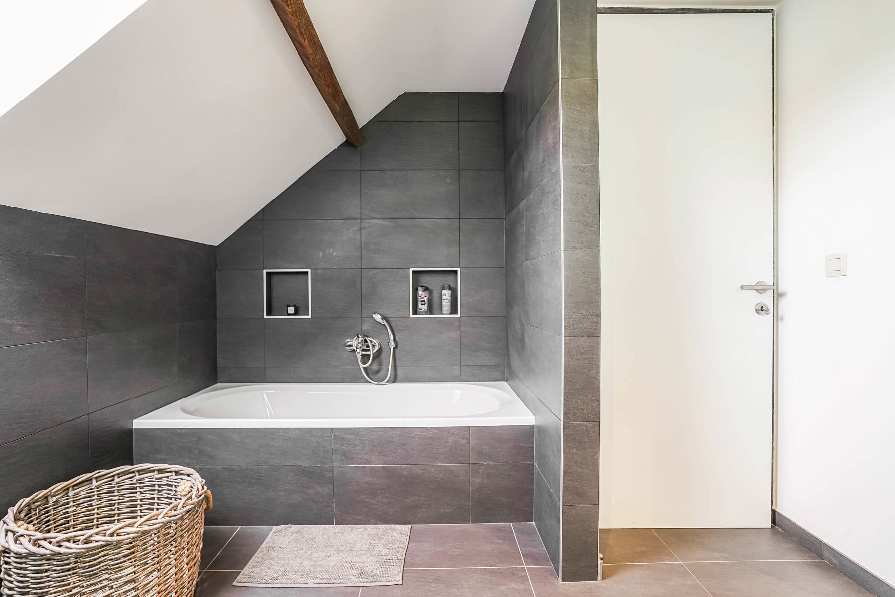 Prachtige, moderne instapklare en landelijke woning te Kapelle-op-den-Bos foto 23