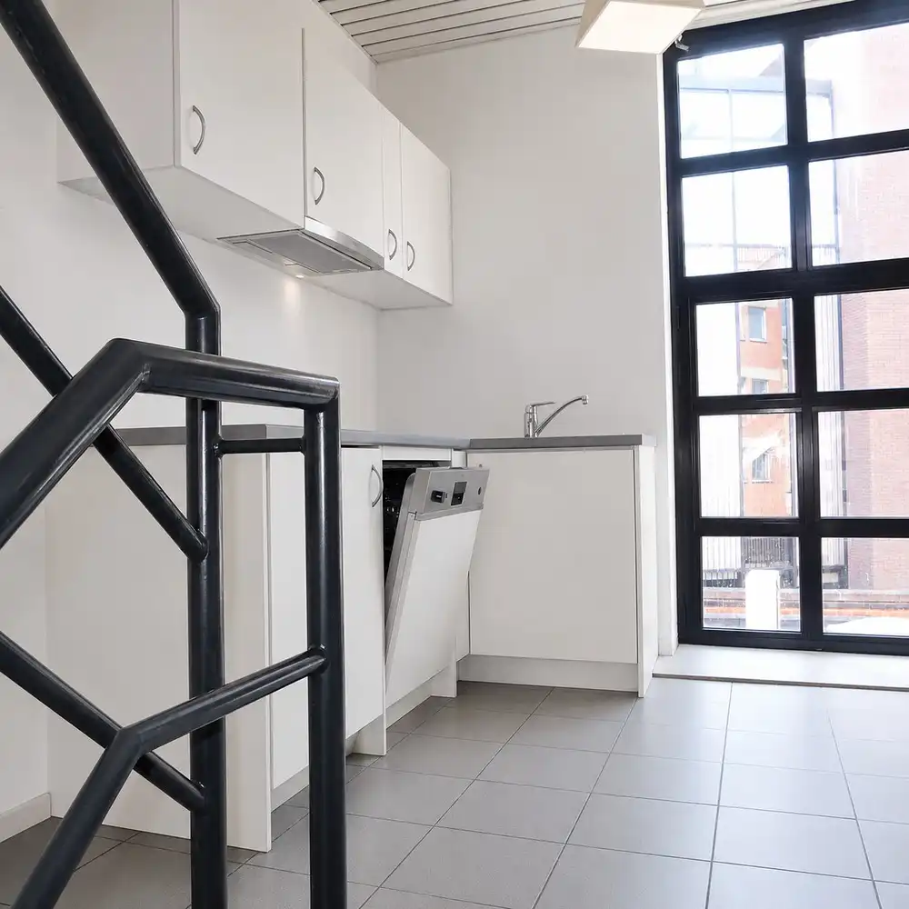 140m² kantoren foto 6