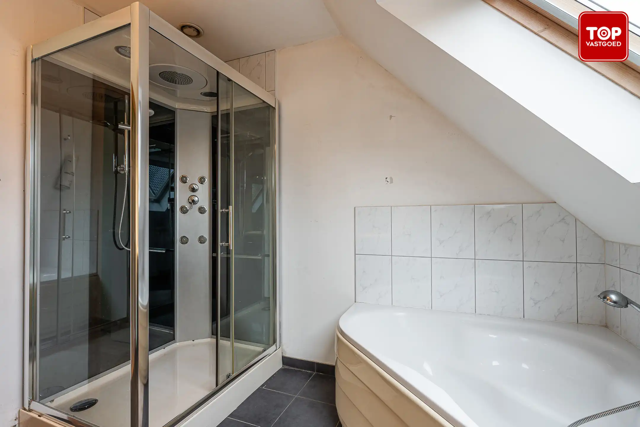 Huis te koop foto 17