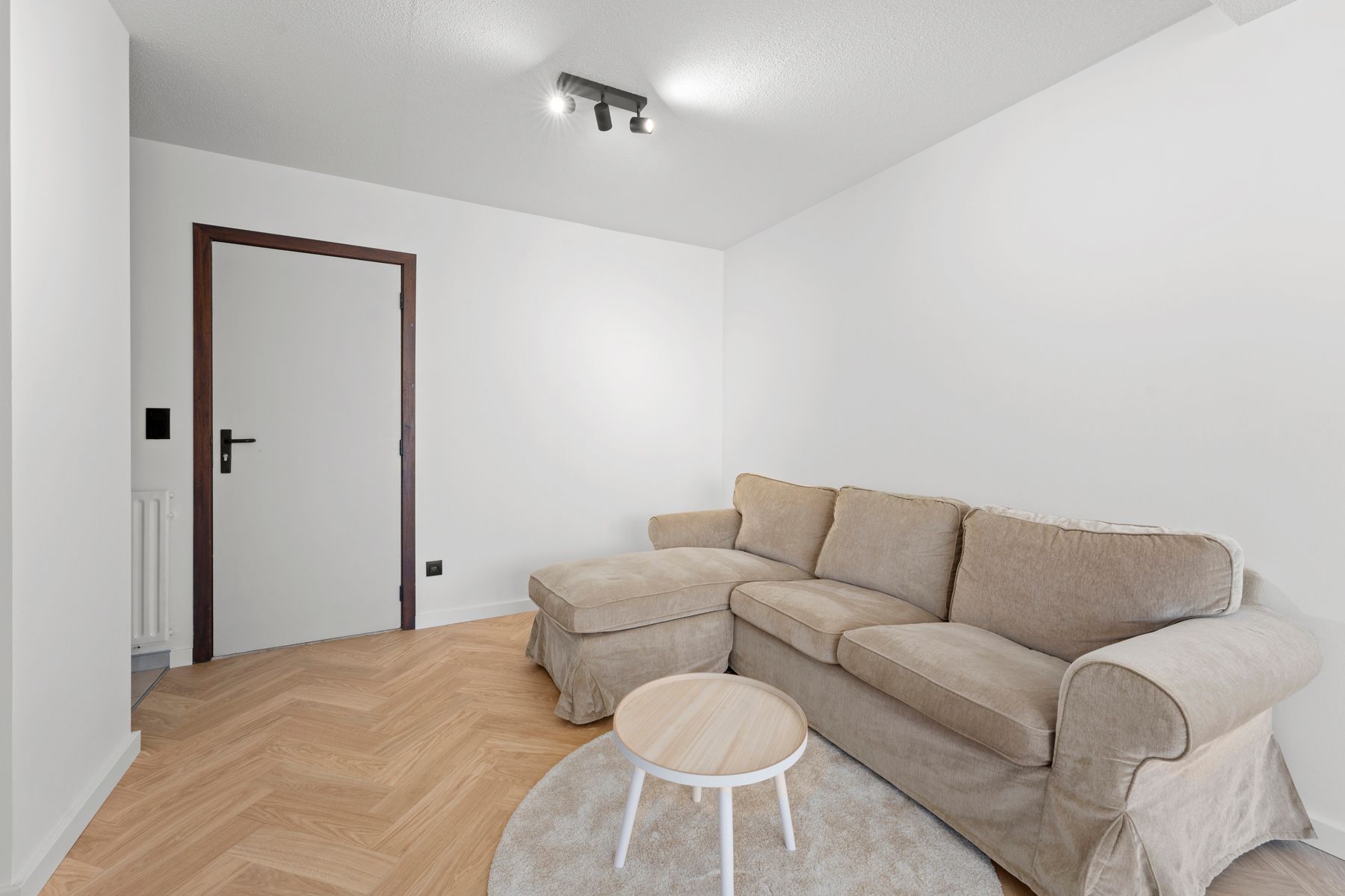 Prachtig vernieuwd appartement met mooie ligging foto 6