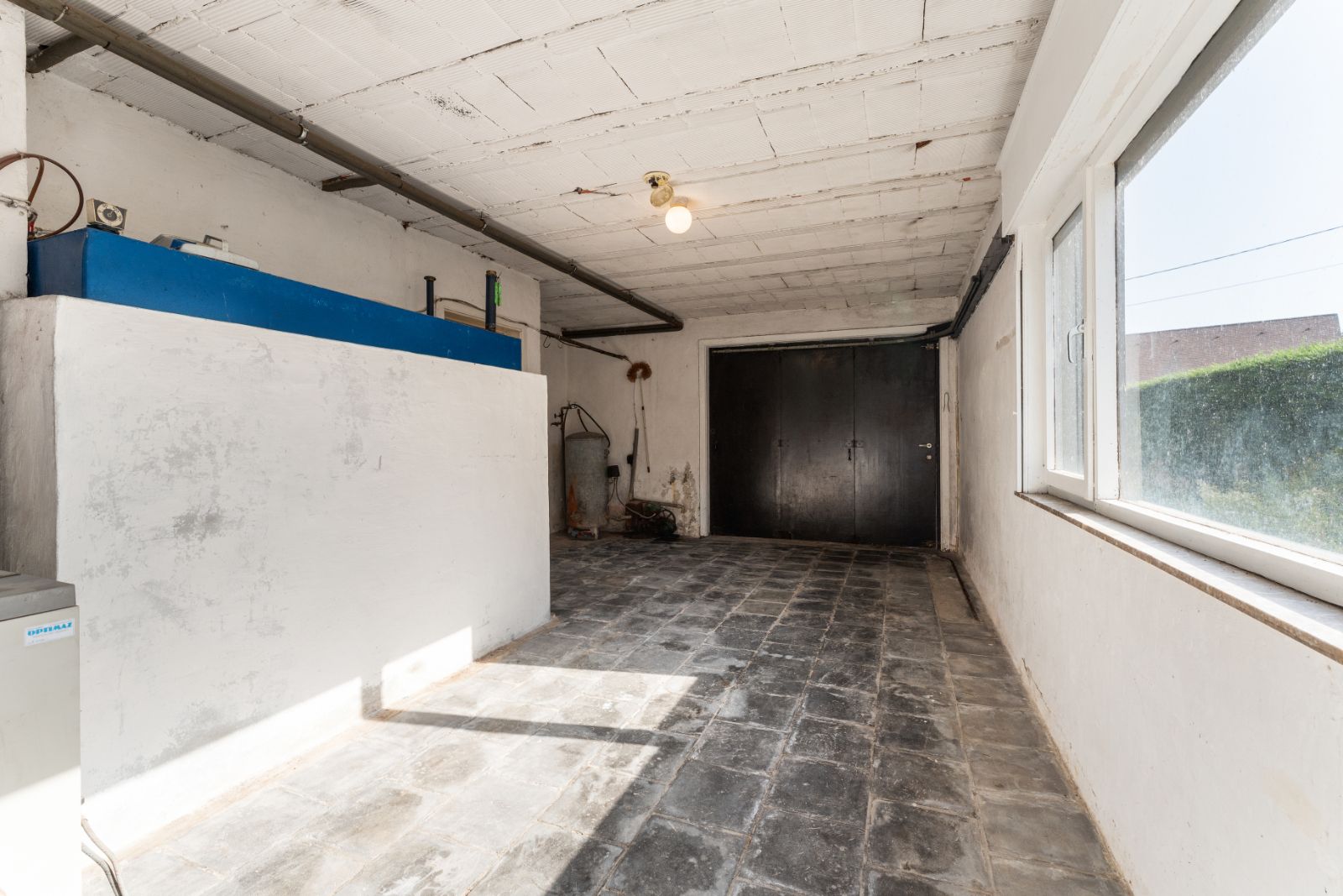 Ruime gezinswoning op 737 m² met 6 slaapkamers! foto 8