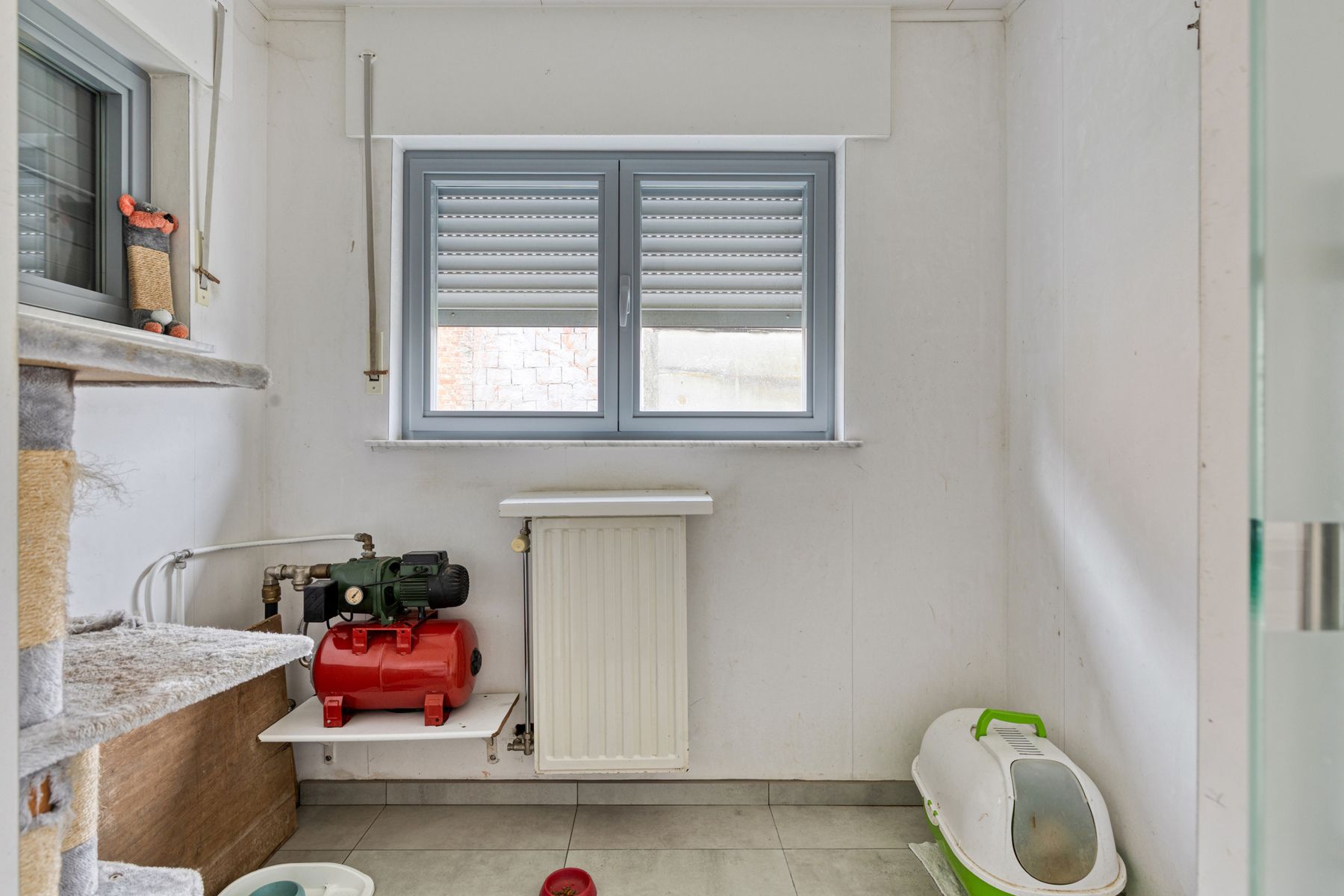 Driegevelwoning met grote tuin nabij centrum Halle foto 8