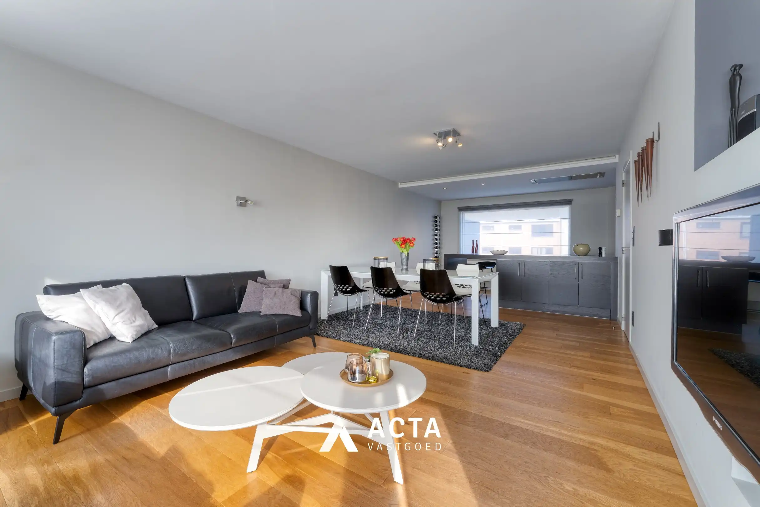 Instapklare bel-etage met 3 slaapkamers en garage foto 4