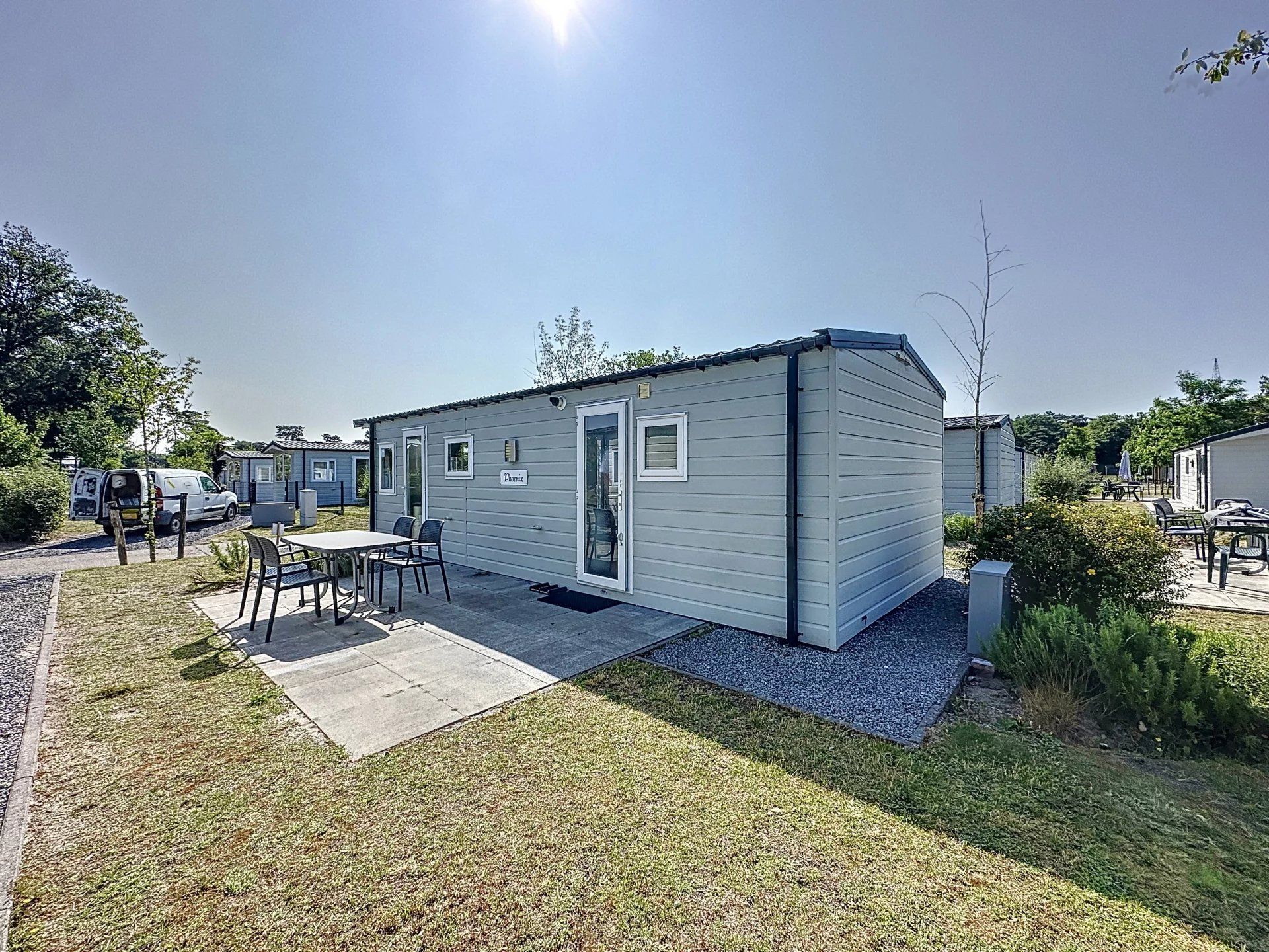 Chalet voor 4 personen gelegen te Europarcs Zilverstrand in Mol foto 3