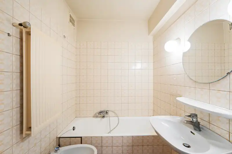 Ruim appartement met twee slaapkamers in centrum Roeselare foto 7