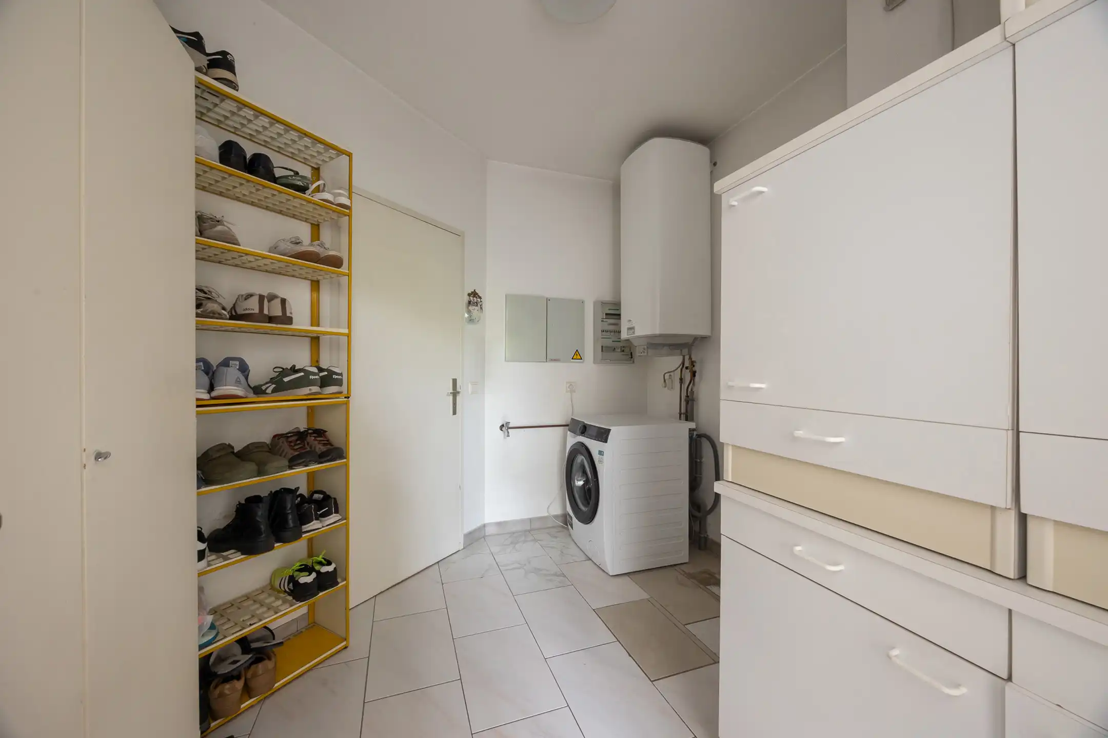 Lichtrijk en ruim appartement  120 m2 met zicht op groen foto 12
