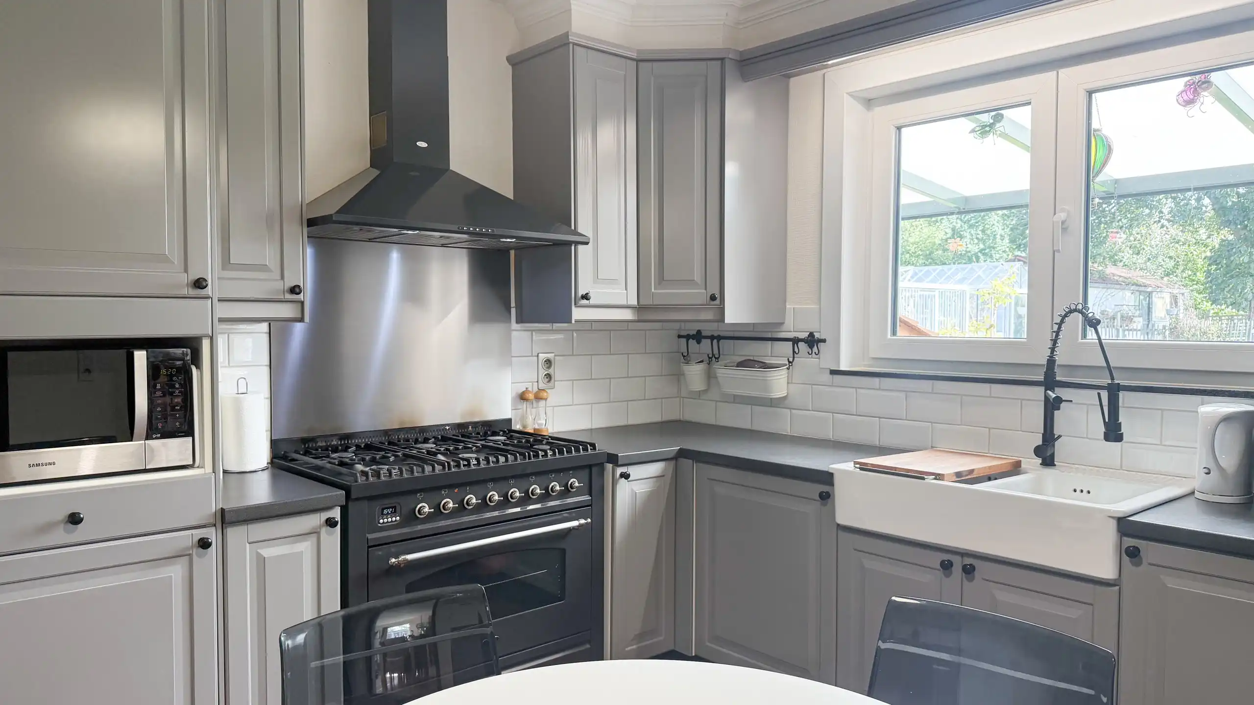 Landelijke woning met 6 slpks op perceel van 36a 70ca! foto 10