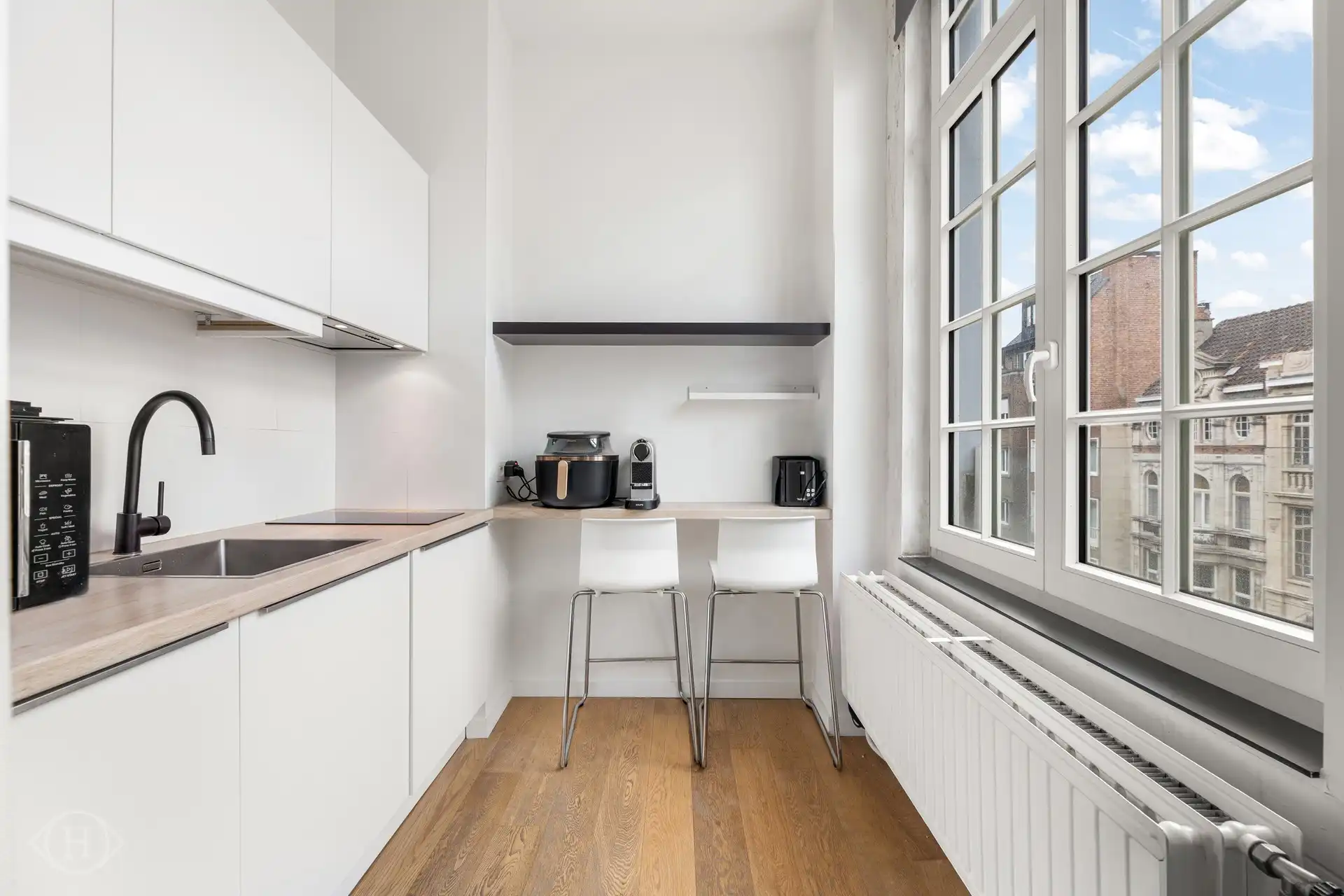 Karaktervol studentenhuis met 9 verhuurde entiteiten foto 10