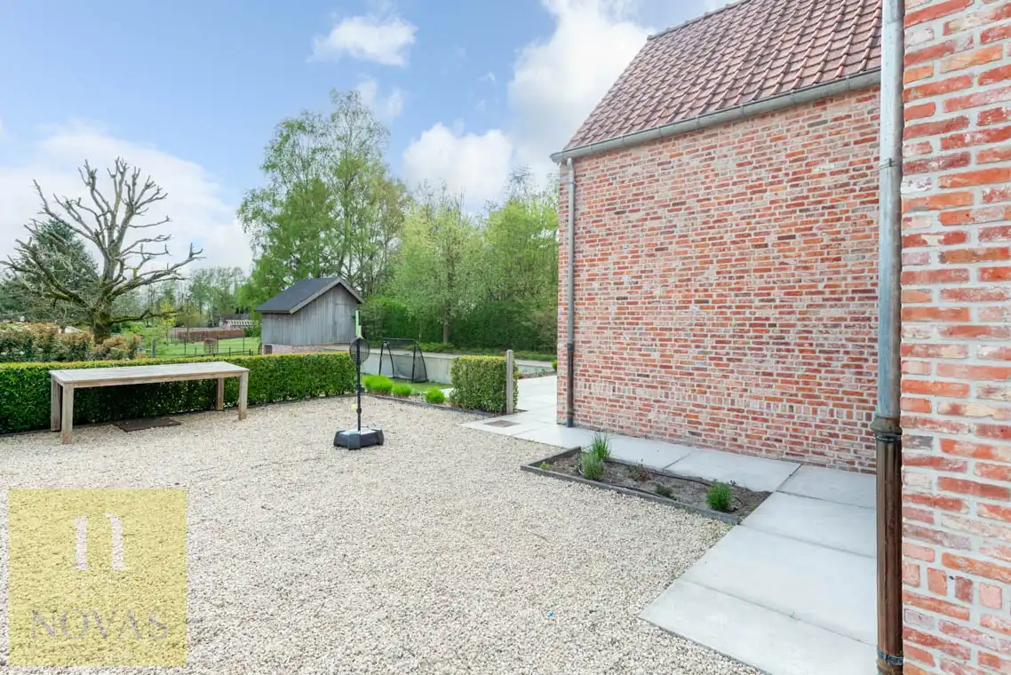 Prachtige woning, zonnepanelen, warmtepomp, thuisbatterij, 4 slaapkamers, bouwjaar 2015 foto 30