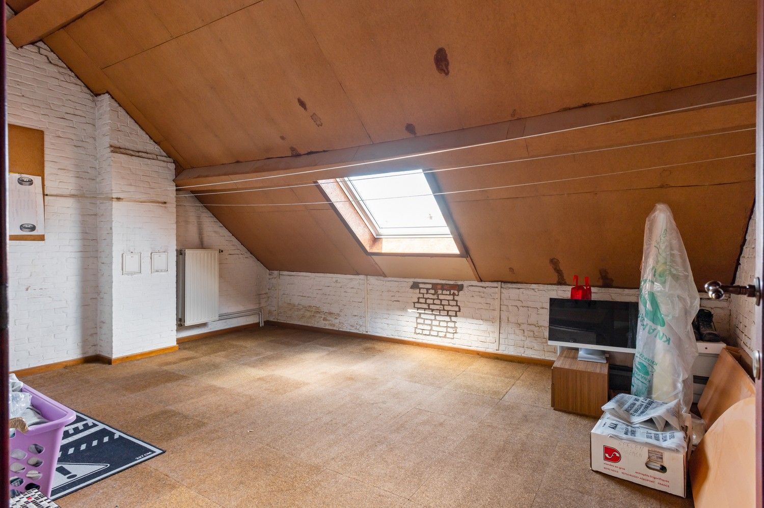 Huis met 3 - 4 slaapkamers, tuin en grote kelder in Wommelgem! foto 14