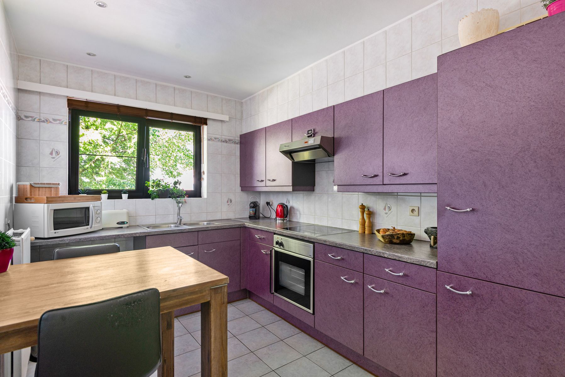 Ruim appartement met drie slaapkamers foto 4