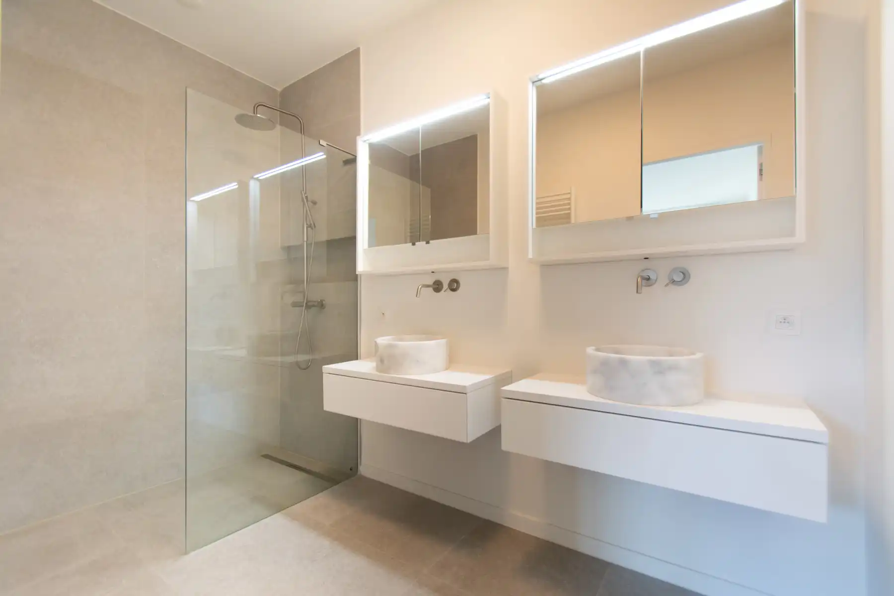 2-slaapkamer appartement met zicht op Schelde  foto 11