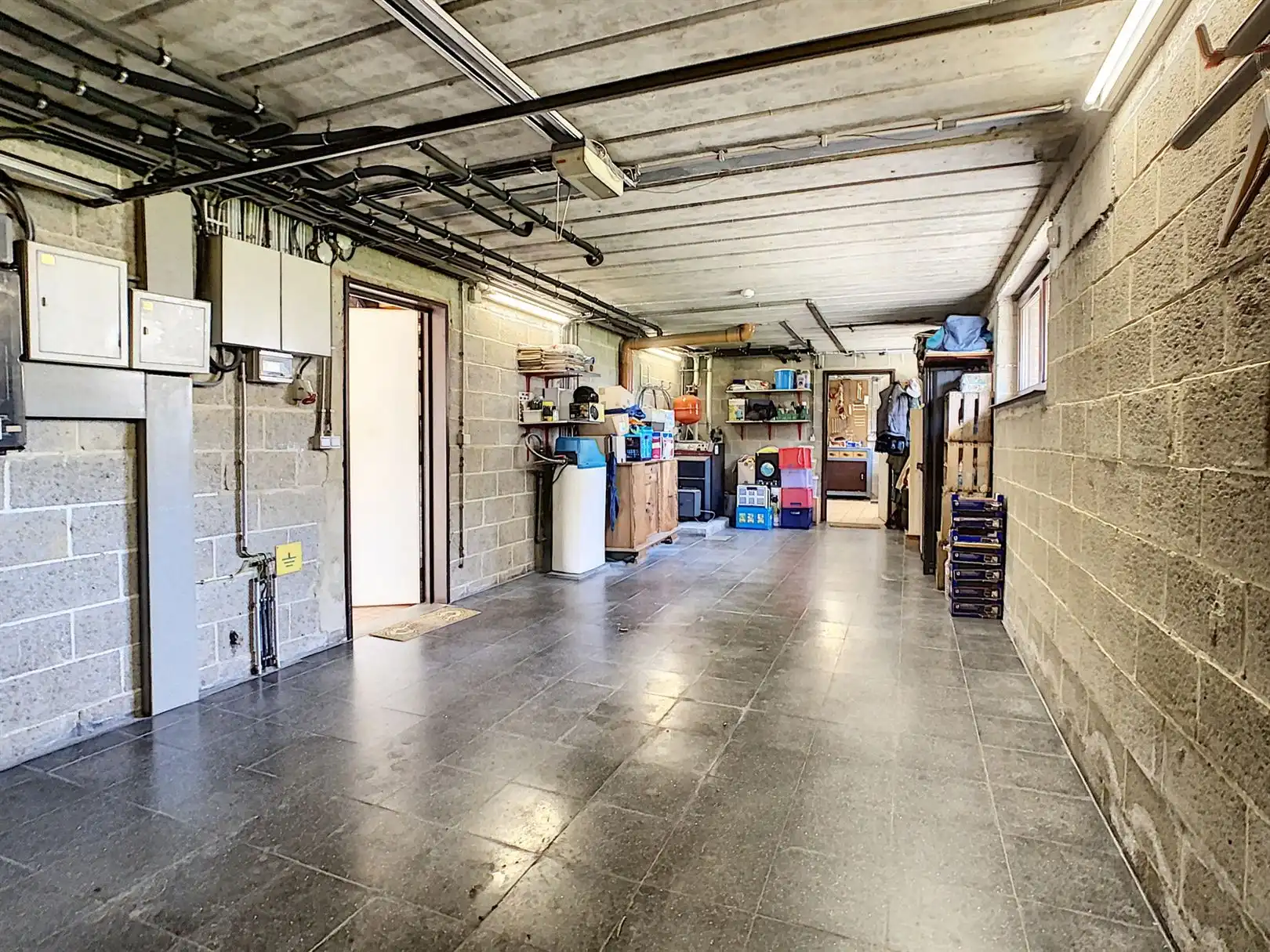 Ruime landelijke woning met 5 slpks, 19a 76ca foto 30