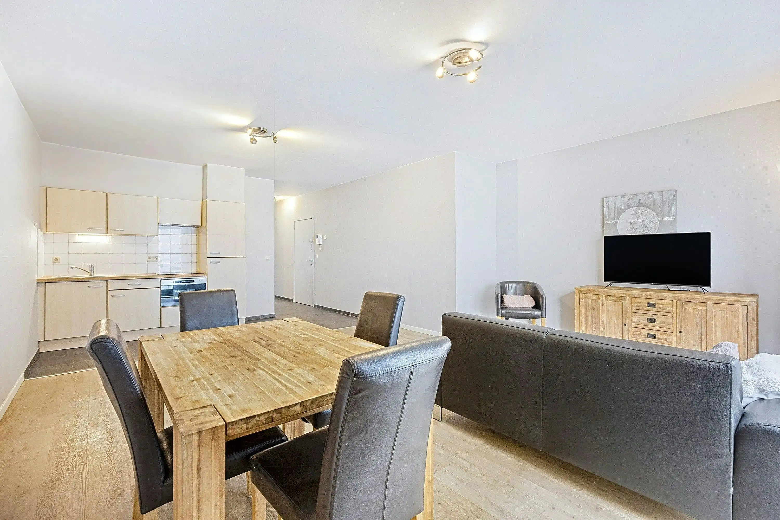 Appartement twee slaapkamers in het hart van Brussel foto 3