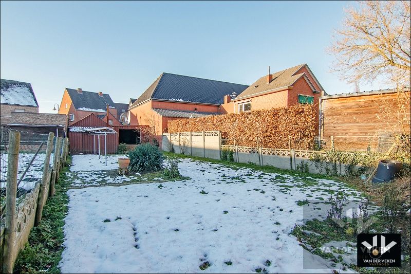 RUIME GEZINSWONING IN DE SCHADUW VAN DE KERKTOREN foto 4