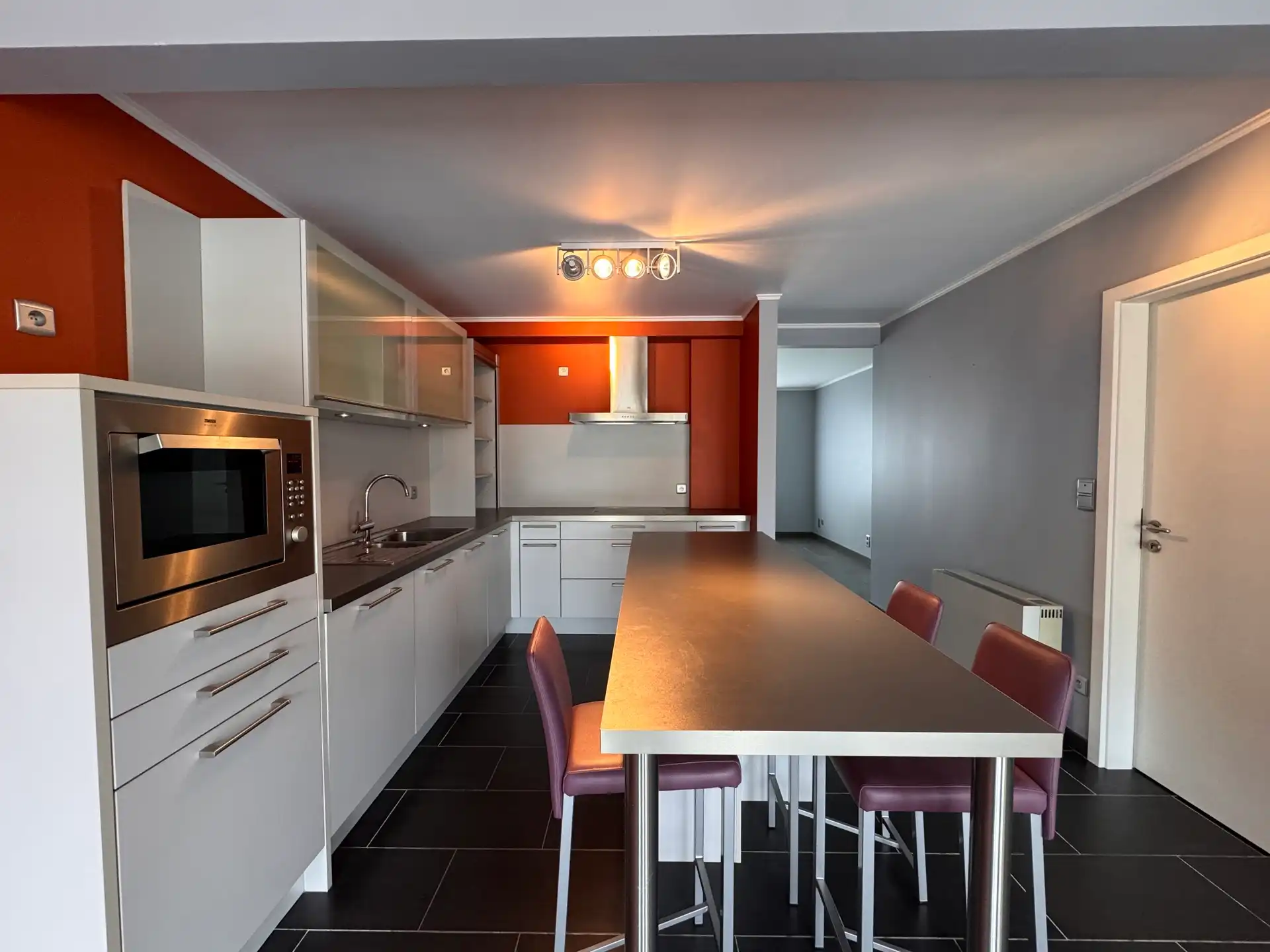 Moderne woning met drie slaapkamers en tuin te Linter foto 2