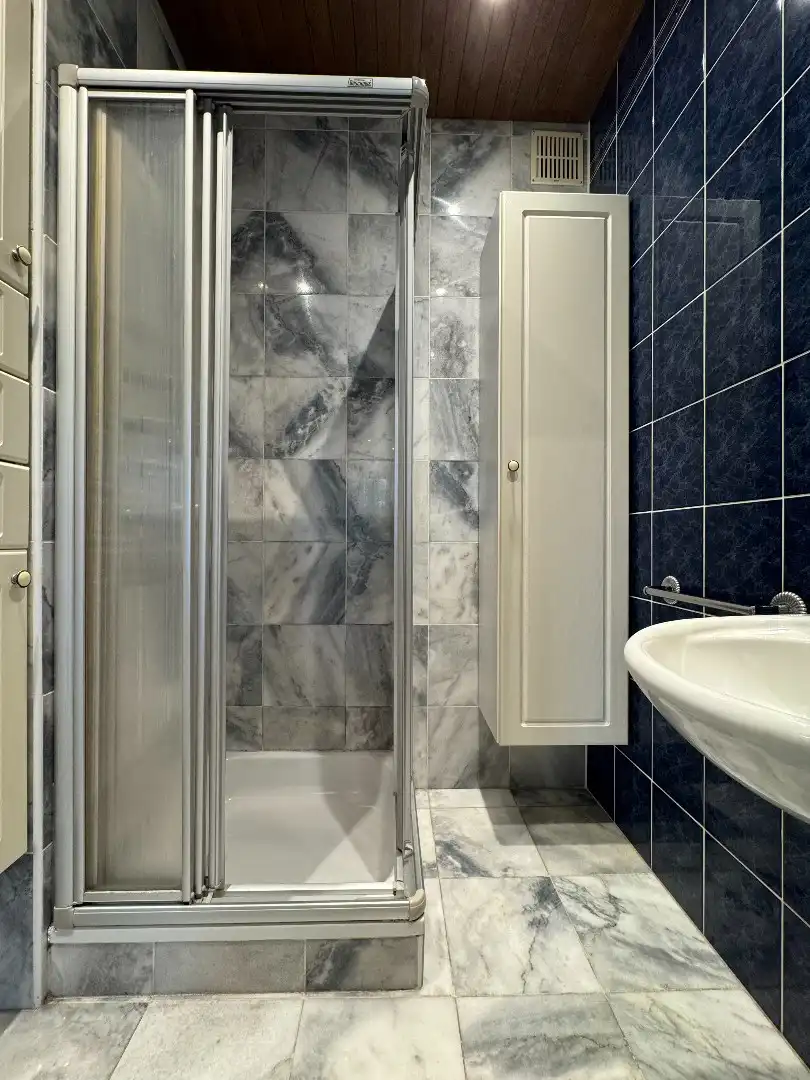 knus hoekappartement met kelderberging foto 9