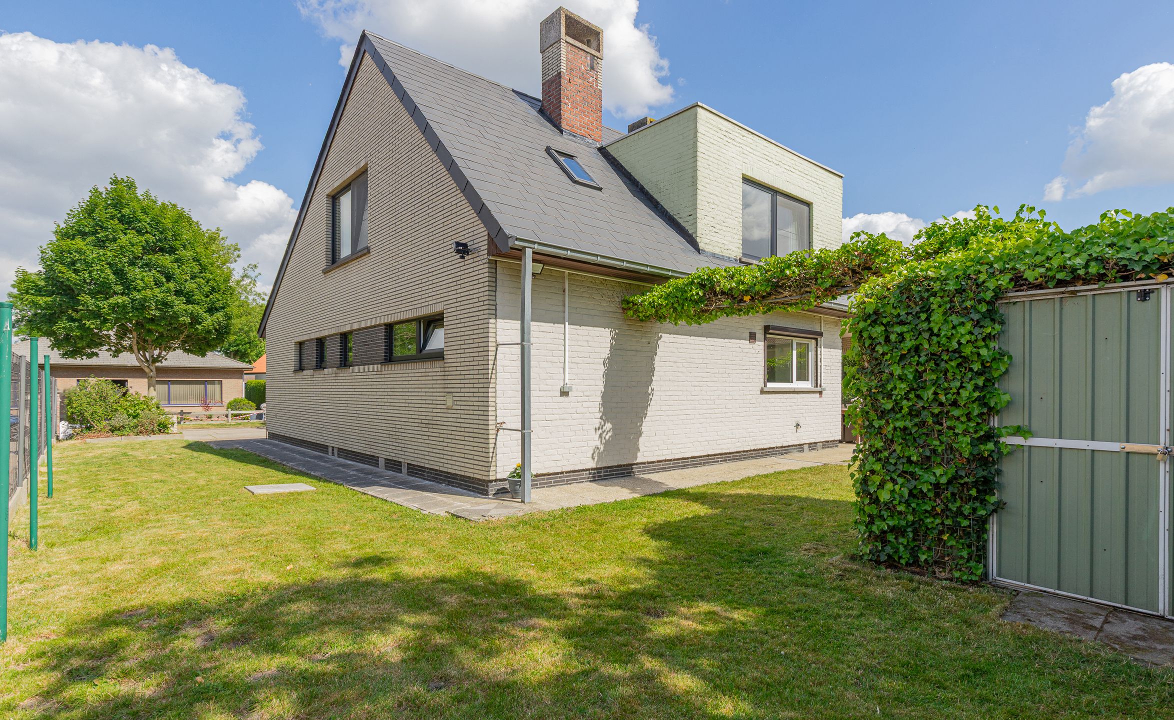 GEZINSWONING MET 4 SLAAPKAMERS EN TUIN foto 26
