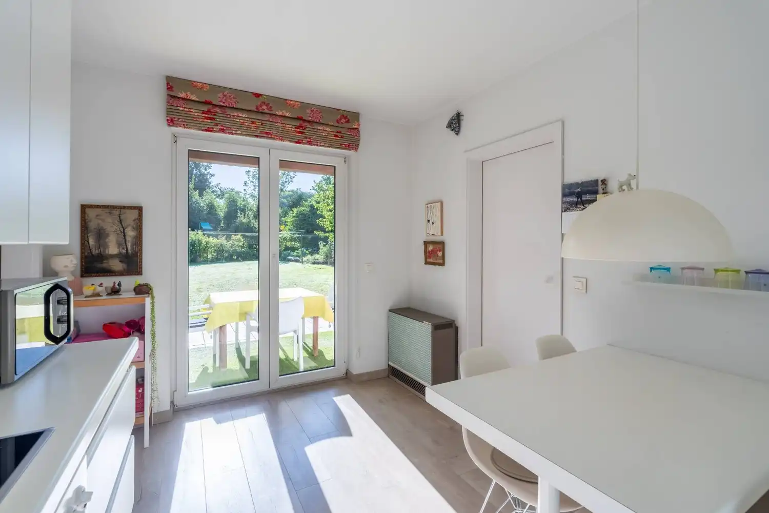 Rustig gelegen en vrijstaande woning met 3 ruime slaapkamers, een oprit met een garage en een mooie tuin in het groene Oud-Heverlee! foto 8