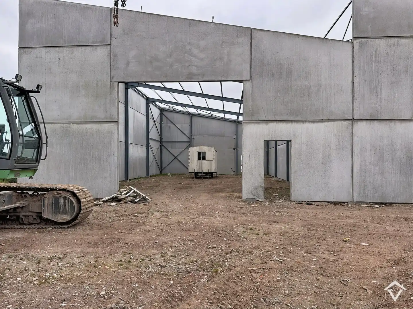 Loods NR A te koop – 180 m² KMO-zone Ardopoort te Roeselare foto 10