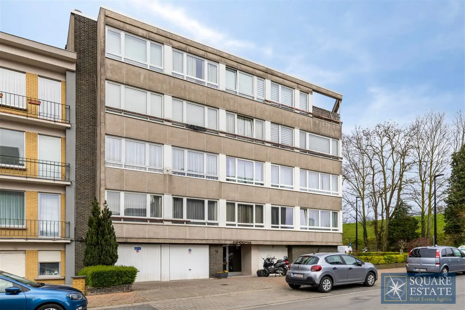 Appartement foto {{pictureIndex}}