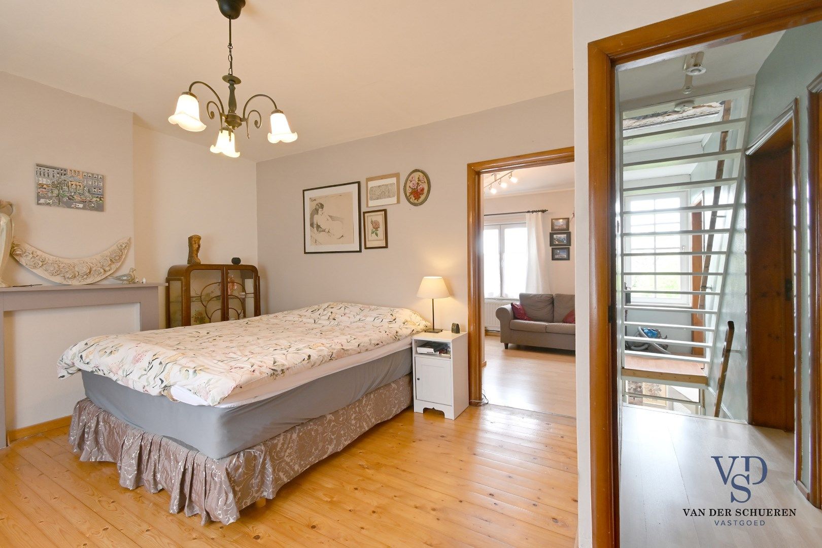Charmante woning op royaal perceel van 1.618 m² foto 22