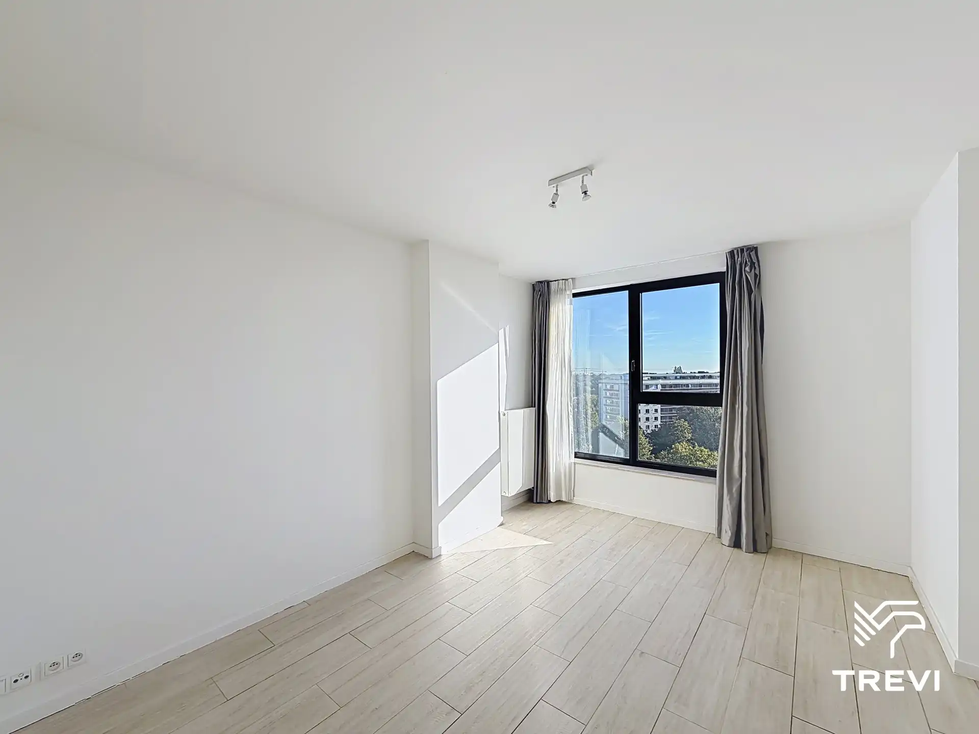 Appartement met 1 slaapkamer + parkeerplaats foto 7