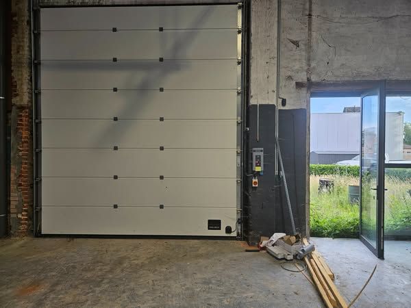 Te huur te Beitem/Roeselare : loods van +/- 900 m² op een opp van +/- 1700 m² foto 5