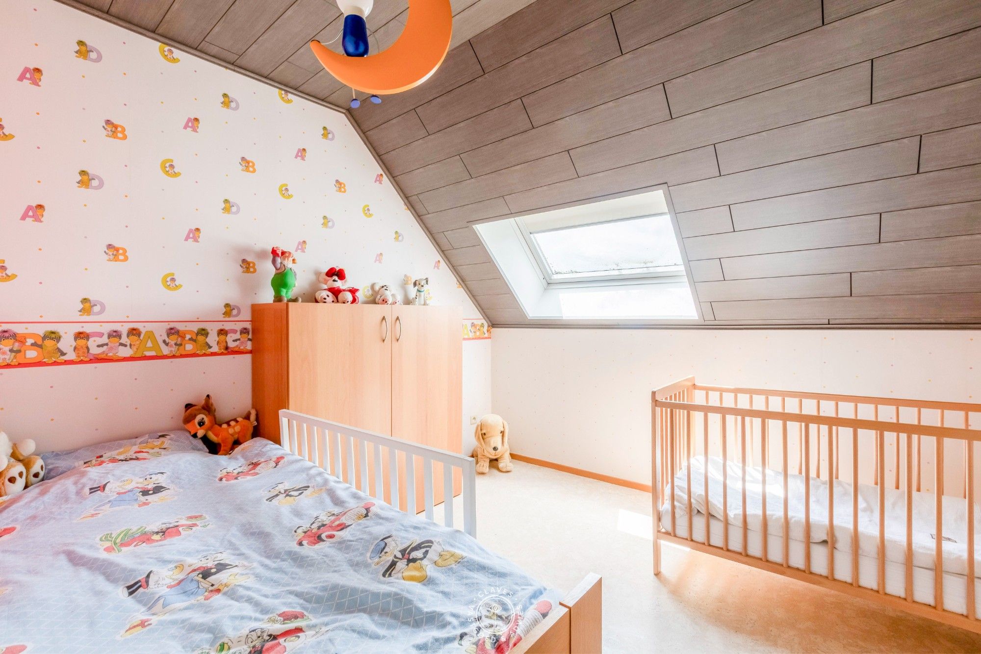 Charmante gezinswoning met prachtige tuin foto 16