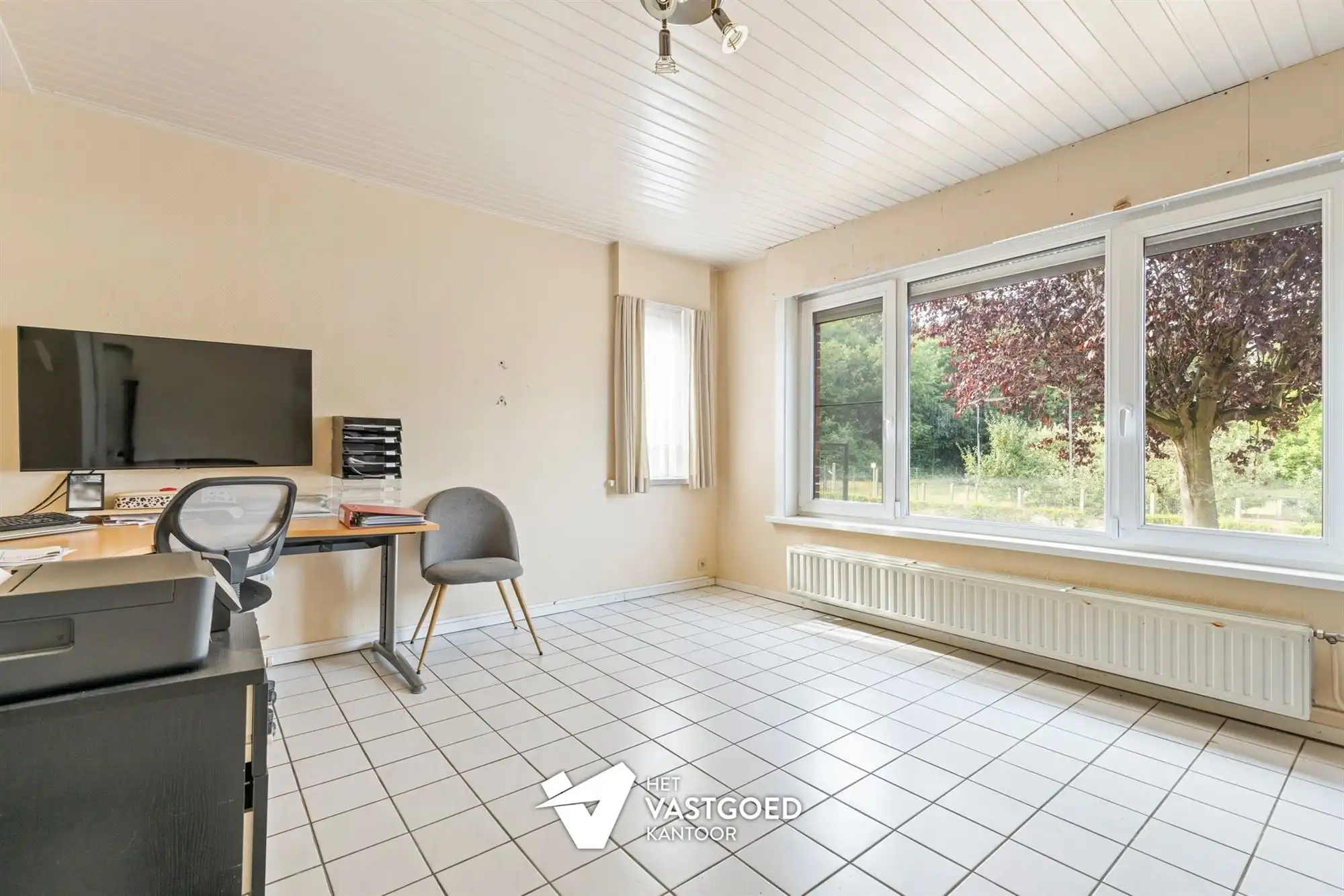CHARMANTE WONING MET VEEL POTENTIEEL OP MOOI EN RUSTIG GELEGEN PERCEEL TE HAM foto 9