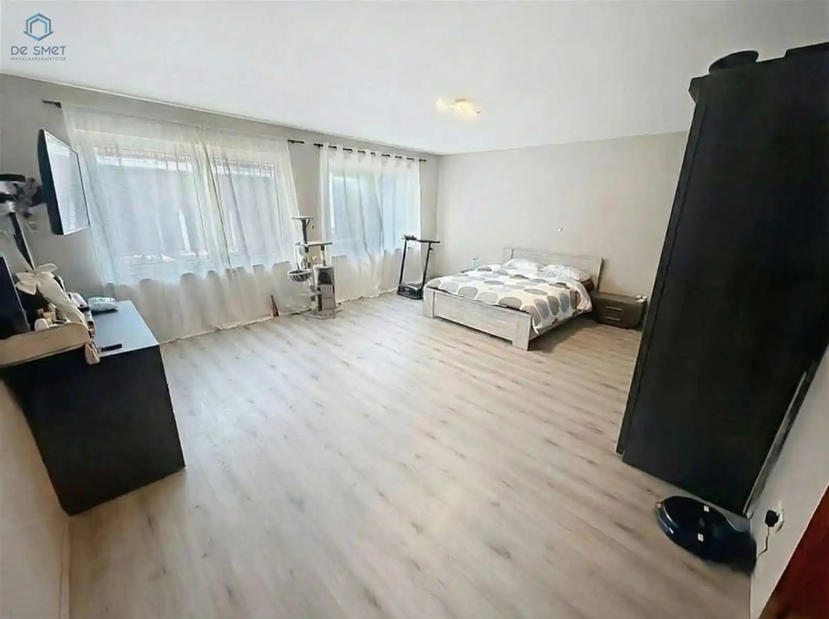 Ruime woning met 3 slaapkamers, garage en terras nabij centrum Geraardsbergen foto 14