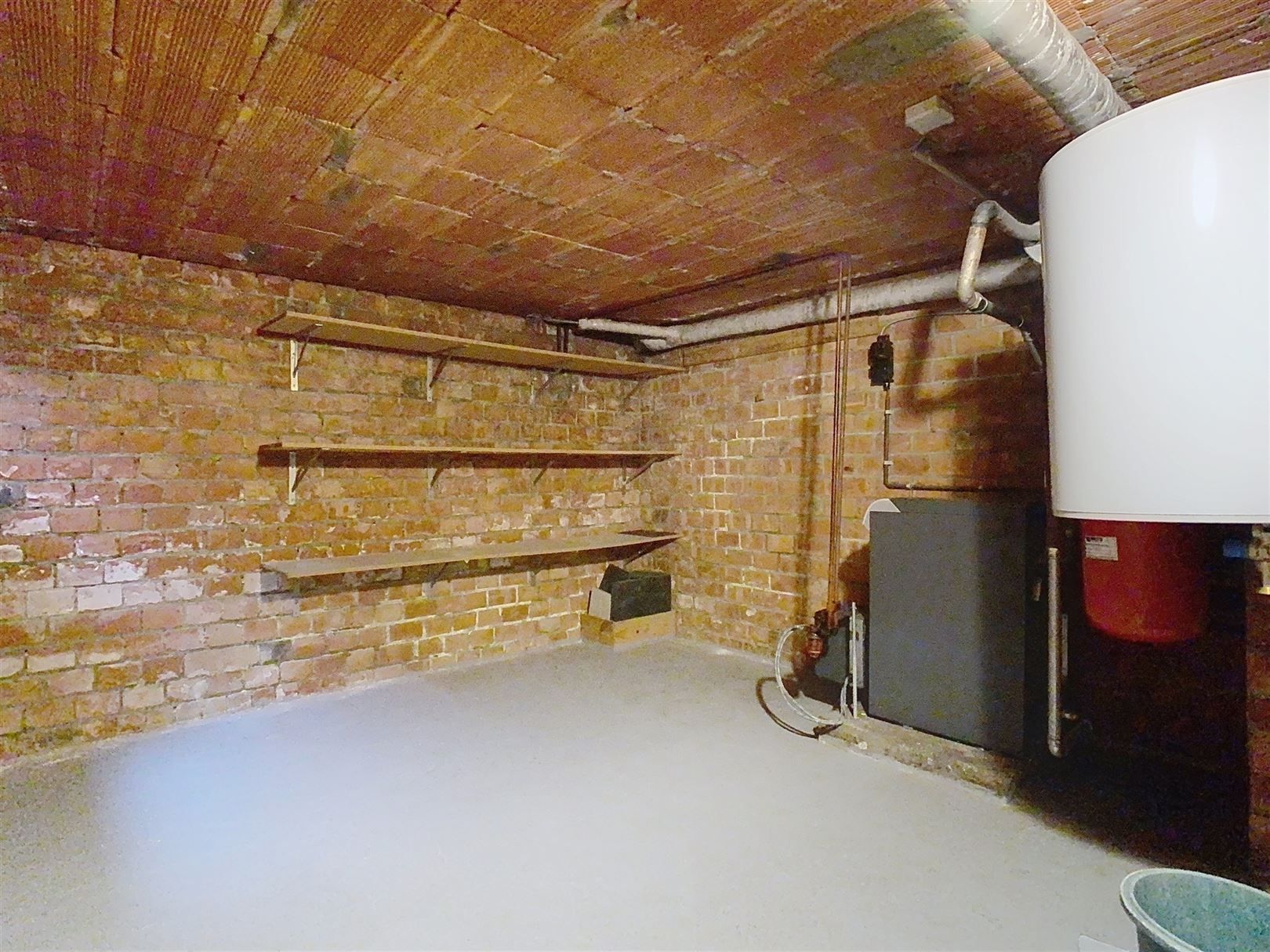 Op te frissen halfopen bebouwing, 3 slpks, tuin, 7a 85ca foto 31