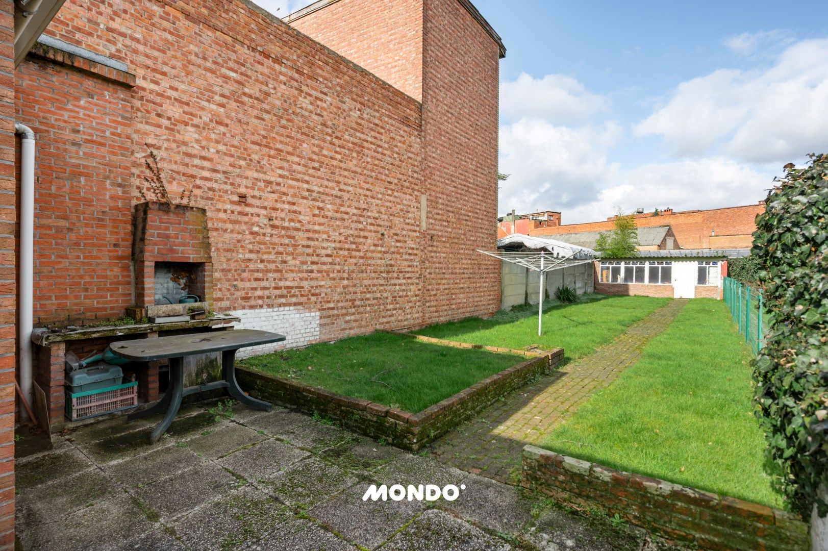 Goed onderhouden woning te Niel foto 17