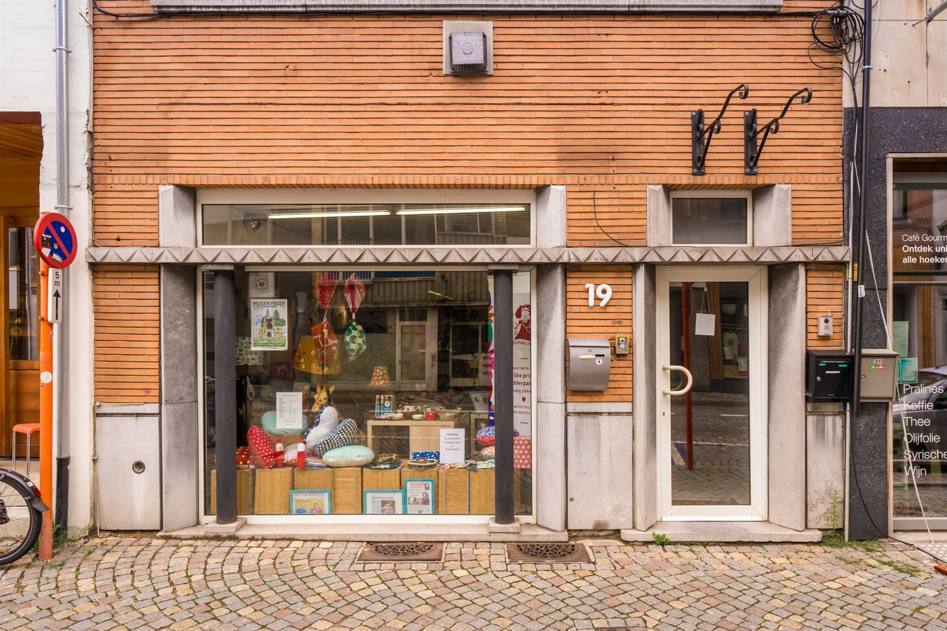 Handelsgelijkvloers op centrale ligging in Mechelen foto 3