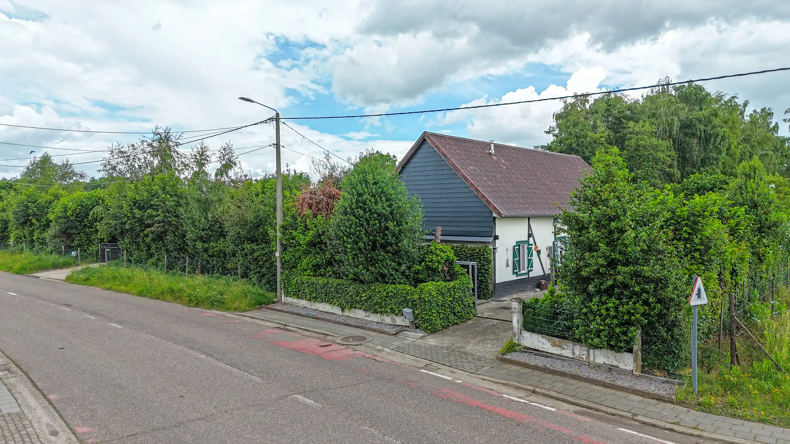 Authentieke hoeve met perceel van 68are en 2slpks! foto 26