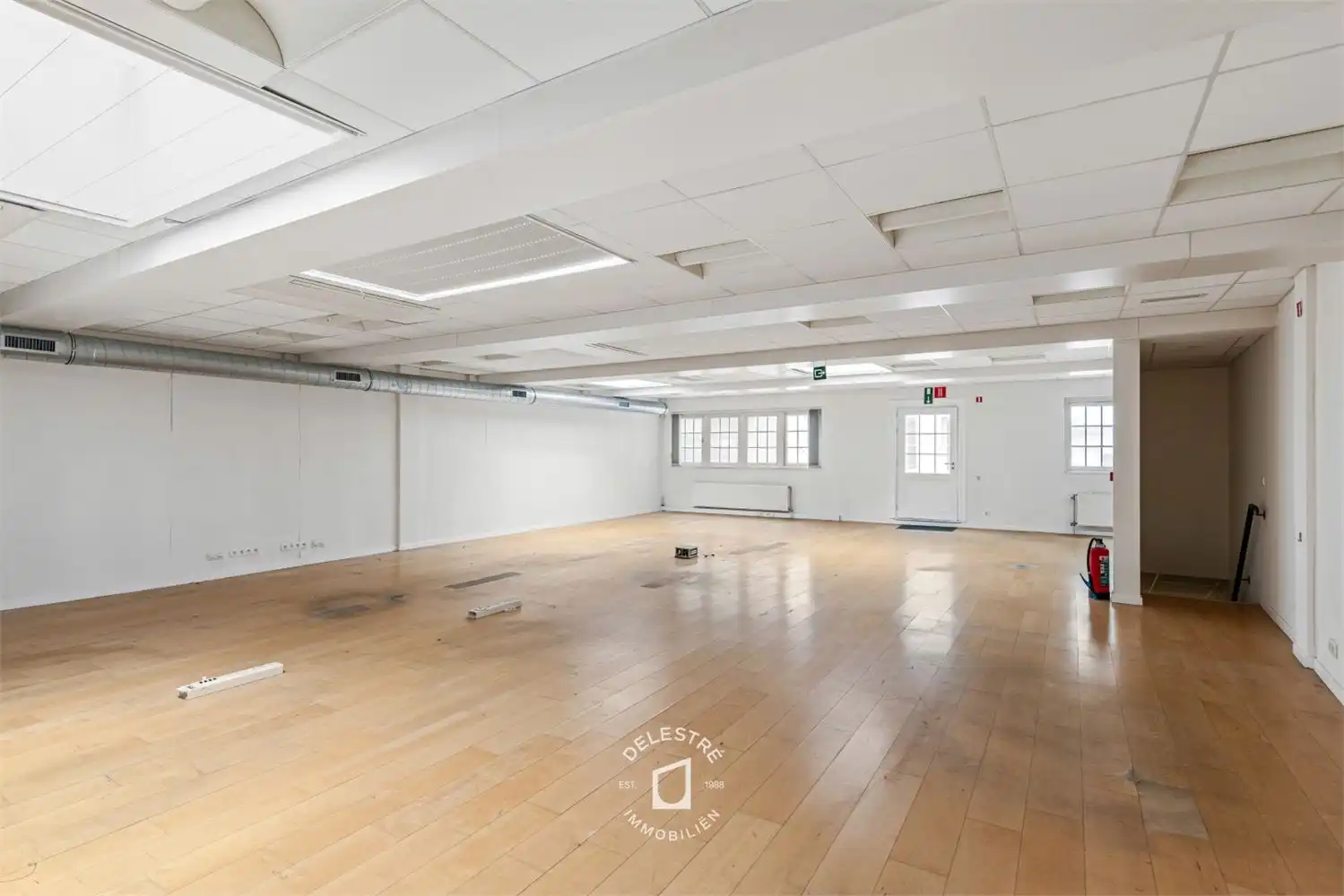 UNIEK KANTOORGEBOUW NABIJ WARANDEPARK foto 14