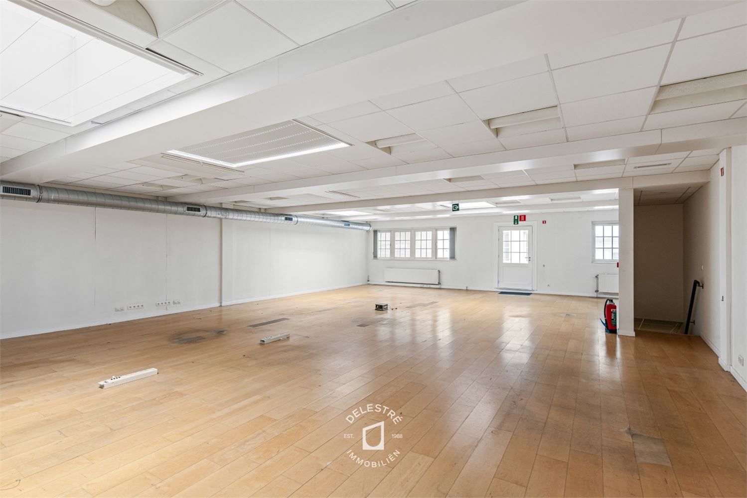 UNIEK KANTOORGEBOUW NABIJ WARANDEPARK foto 14